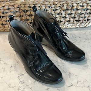 ECCO Black Patent Heeled Oxford - 9.5/40